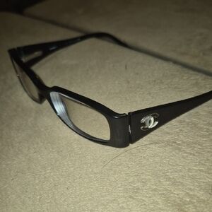 CHANEL Black  Eyewear